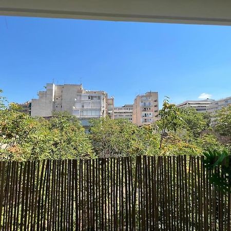 Chic Apt Near Acropolis - Avdi Square Athen Exterior foto